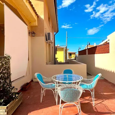 Casa Cartolina Santa Lucia (Sardinia)